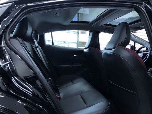 New 2026 Toyota Prius XSE image 10