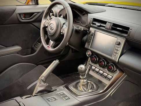 Used 2026 Toyota GR86 YUZU Limited w/ GR Aero Kit image 16