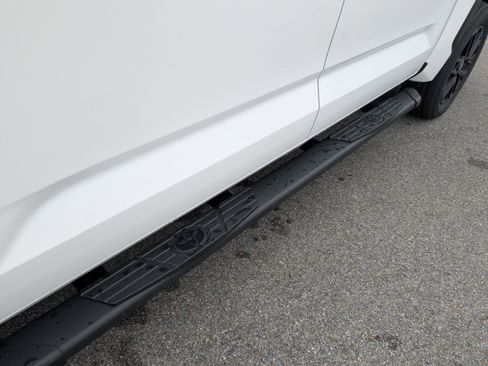 New 2026 Toyota Tundra SR5 image 9