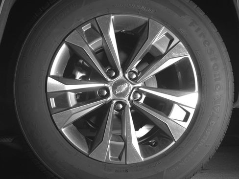 Used 2025 Chevrolet Equinox LT FWD image 14