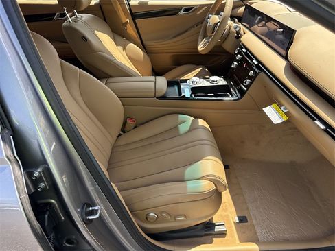 New 2025 Genesis G80 2.5T image 13