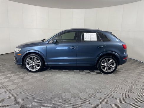 Used 2018 Audi Q3 2.0T Premium w/ Convenience Package AWD/4WD image 6
