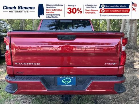 Used 2025 Chevrolet Silverado 1500 RST w/ Convenience Package II AWD/4WD image 4