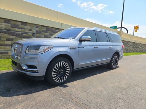 Used 2019 Lincoln Navigator L Black Label image 8