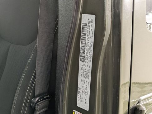 Used 2016 Jeep Wrangler Unlimited Rubicon image 28