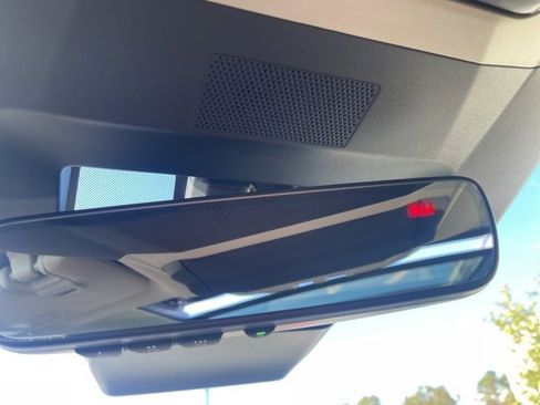 New 2025 Subaru Ascent Limited image 29