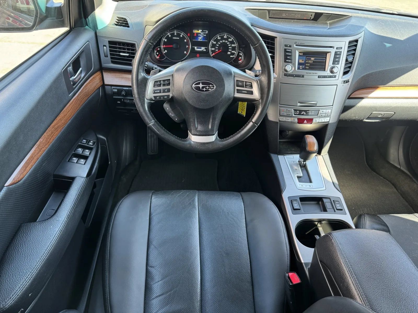 Used 2013 Subaru Outback 2.5i Limited AWD/4WD image 9