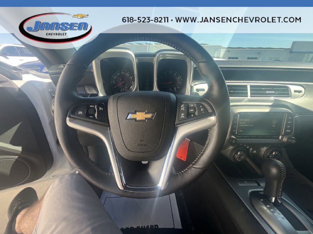 Used 2015 Chevrolet Camaro LT w/ 1LT Preferred Package RWD image 12
