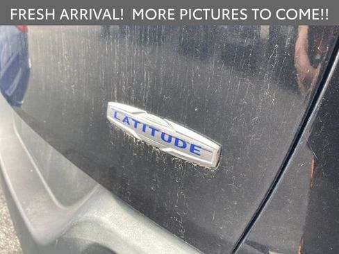 Used 2016 Jeep Cherokee Latitude image 8