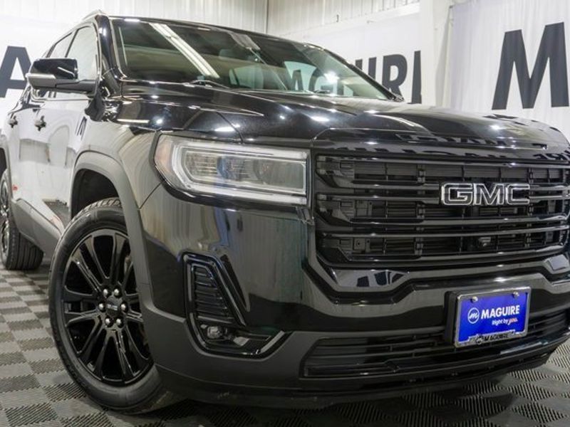 Certified 2023 GMC Acadia SLT w/ Elevation Edition image 1