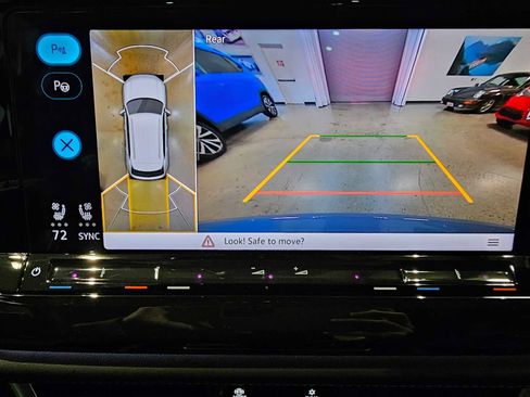 Used 2025 Volkswagen Atlas Cross Sport SEL Premium R-Line image 25