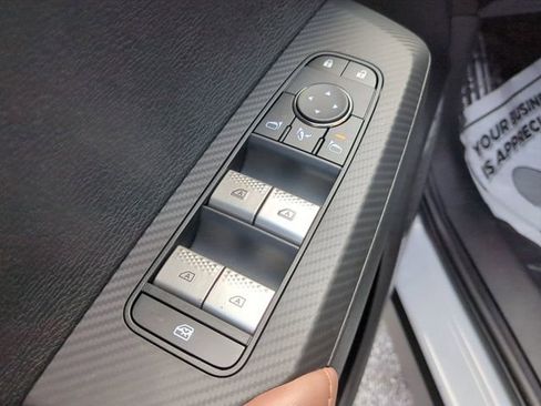 New 2026 Mitsubishi Outlander SEL FWD image 21