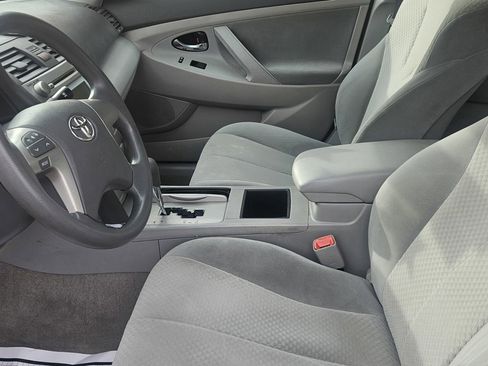 Used 2009 Toyota Camry image 10