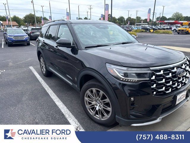 Used 2026 Ford Explorer Platinum AWD/4WD image 1