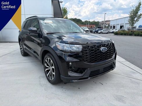 Used 2026 Ford Explorer ST-Line RWD image 1