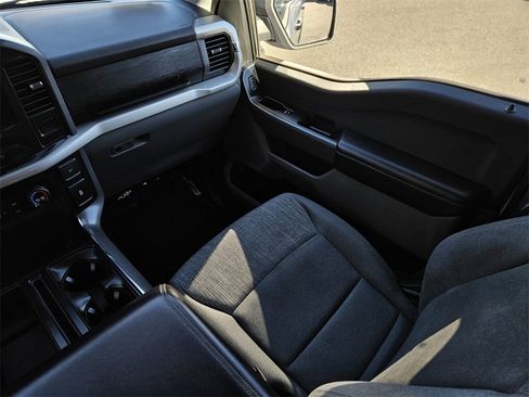 Used 2022 Ford F150 XLT image 14