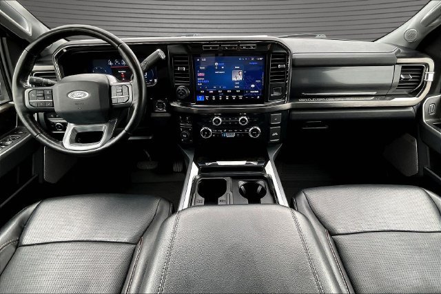 Used 2024 Ford F250 Lariat w/ Lariat Ultimate Package AWD/4WD image 8