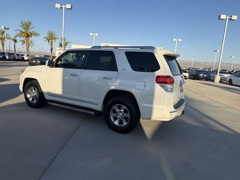 Used 2012 Toyota 4Runner SR5 w/ Convenience Pkg AWD/4WD image 7