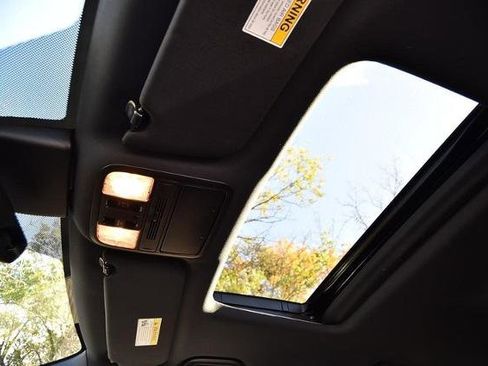 Used 2024 Honda Odyssey Sport image 24