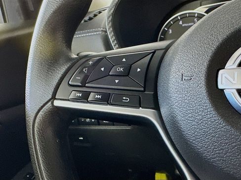 Used 2025 Nissan Sentra SV FWD image 25