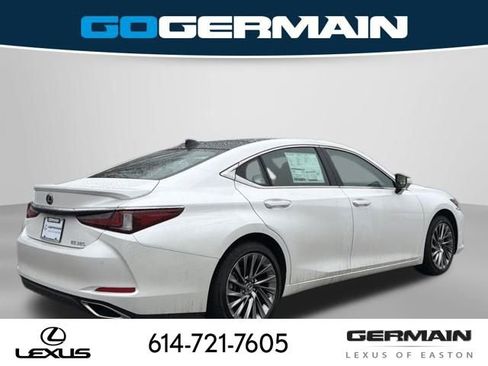 New 2025 Lexus ES 350 Ultra Luxury image 8