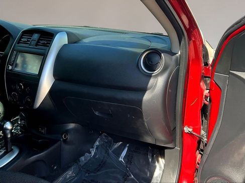 Used 2019 Nissan Versa SV FWD image 23