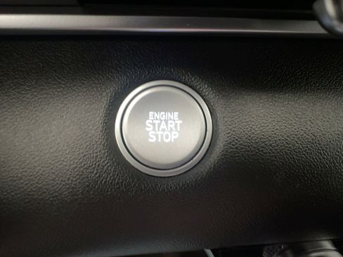 Used 2021 Hyundai Elantra SEL image 24