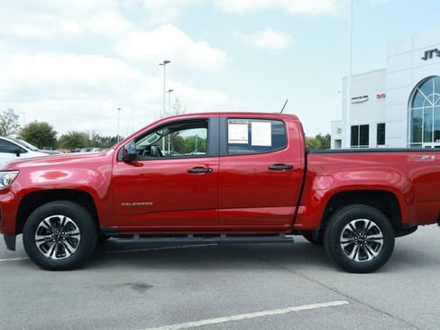 Used 2021 Chevrolet Colorado Z71 w/ Safety Package image 11
