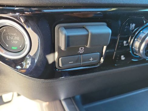 New 2026 GMC Sierra 2500 SLT w/ SLT Premium Package image 34