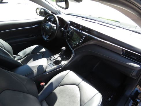 Used 2019 Toyota Camry XSE w/ Driver Assist Package FWD image 14