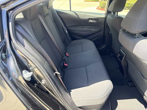 Used 2021 Toyota Corolla LE w/ Carpet Mat Package (TMS) FWD image 14