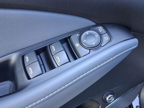 Used 2024 Buick Enclave Essence w/ Sport Touring Edition image 14