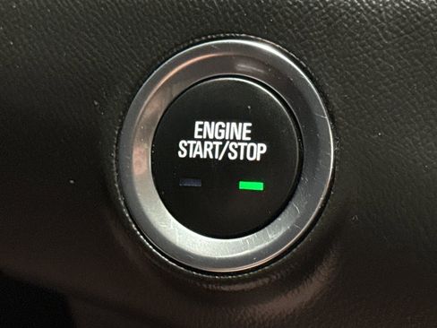 Used 2022 GMC Terrain SLT image 43