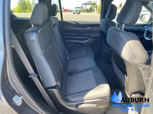 Used 2024 Jeep Grand Cherokee L Laredo w/ Trailer Tow Package AWD/4WD image 15