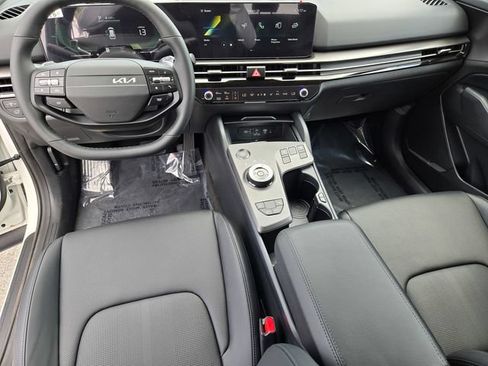 New 2026 Kia Sportage EX AWD/4WD image 19