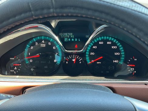 Used 2017 Chevrolet Traverse LT w/ Style and Technology Package FWD image 25
