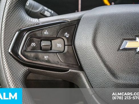 Used 2025 Chevrolet TrailBlazer LT AWD/4WD image 28