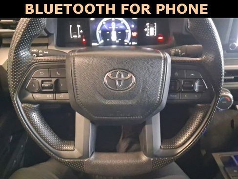 Used 2024 Toyota Tacoma SR image 13