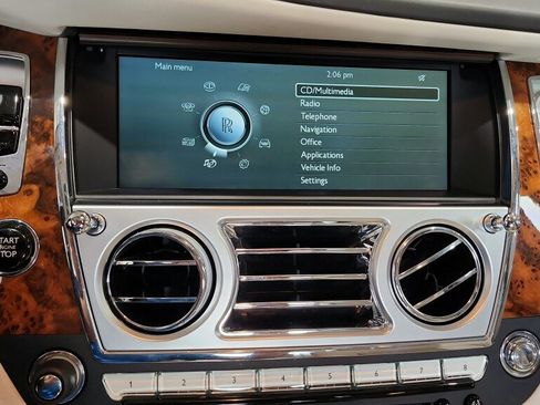 Used 2013 Rolls-Royce Ghost RWD image 34