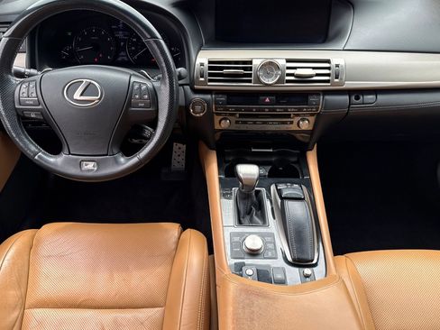 Used 2014 Lexus LS 460 AWD w/ F Sport Package image 30
