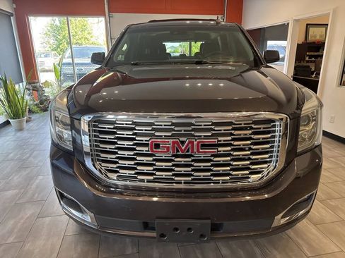 Used 2018 GMC Yukon Denali w/ Open Road Package AWD/4WD image 6