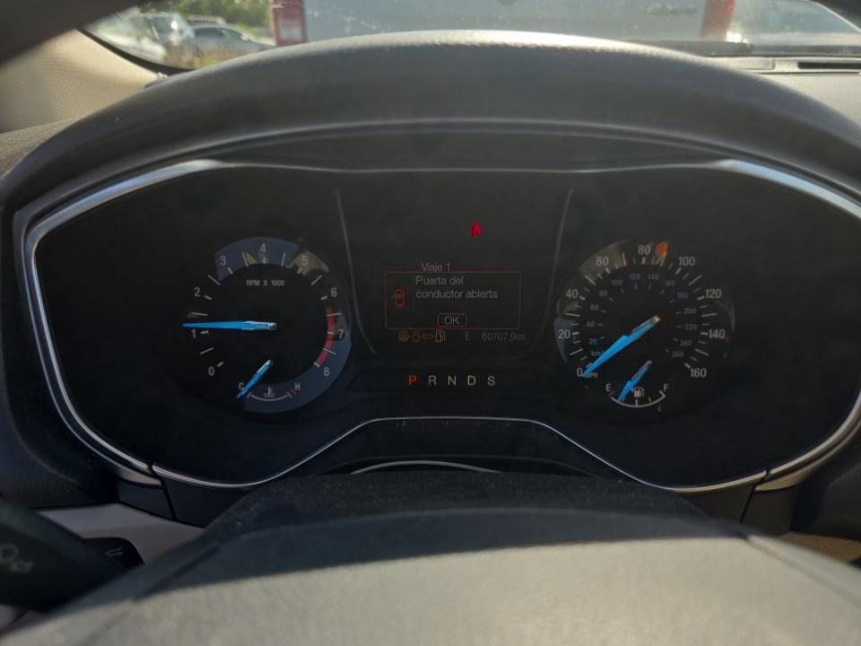 Used 2018 Ford Fusion SE FWD image 14