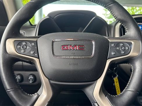 Used 2021 GMC Canyon Denali image 22