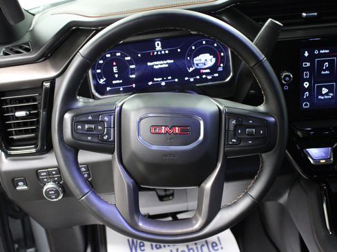 Used 2026 GMC Sierra 2500 AT4 AWD/4WD image 17