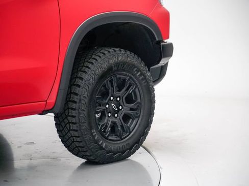 New 2026 Chevrolet Silverado 1500 ZR2 AWD/4WD image 8