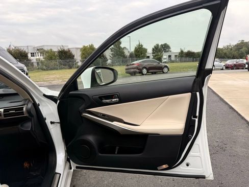 Used 2014 Lexus IS 350 AWD w/ Luxury Package w/Brown Wood image 22