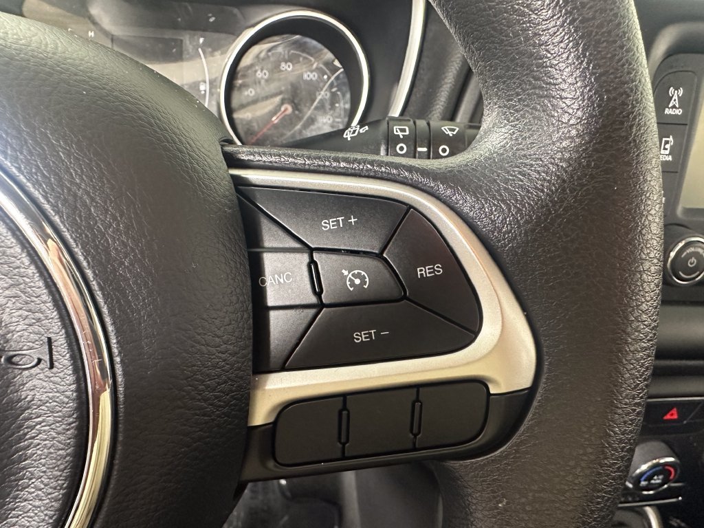 Used 2018 Jeep Compass Sport FWD image 22