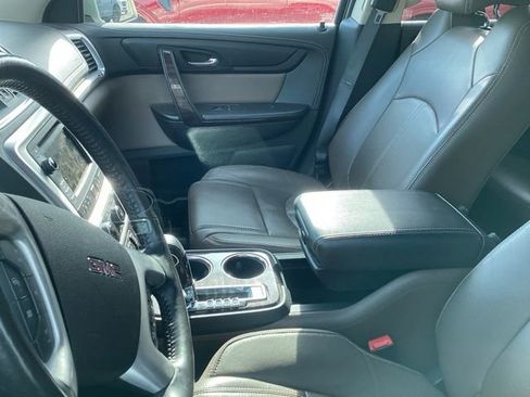 Used 2017 GMC Acadia Limited SLT FWD image 16