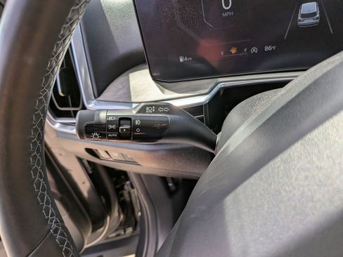 Certified 2026 Kia Sorento SX AWD/4WD image 35