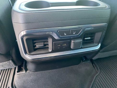 Used 2022 Chevrolet Silverado 3500 High Country image 38